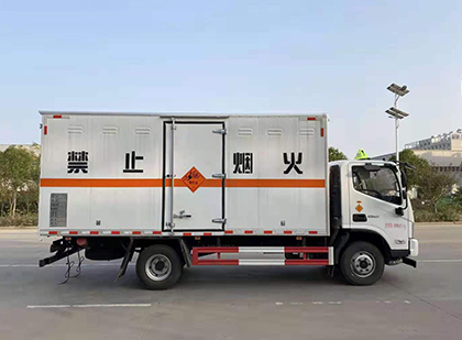 于田爆破器材运输车